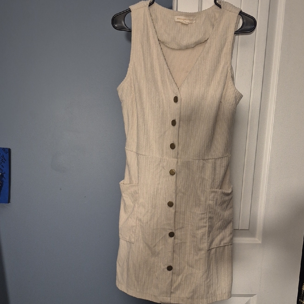 Elegant Cream Button-Front Mini Dress